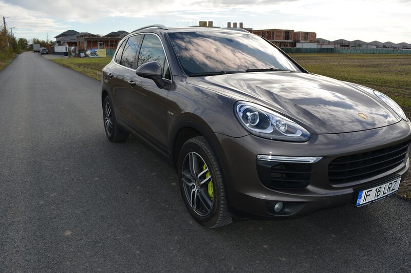 Porsche Cayenne S