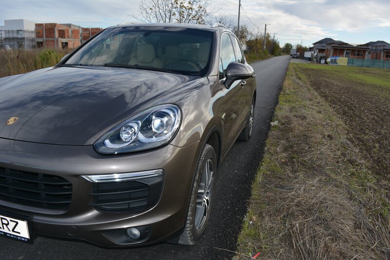 Porsche Cayenne S