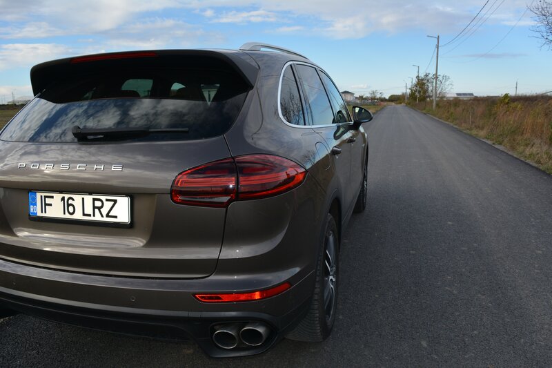 Porsche Cayenne S